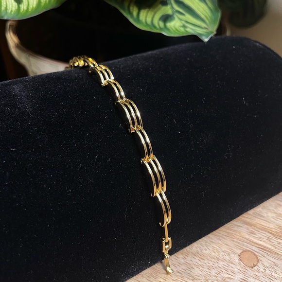 Vintage Deadstock 24KT Gold Filled Gate Link 7” Bracelet - Picture 4 of 8